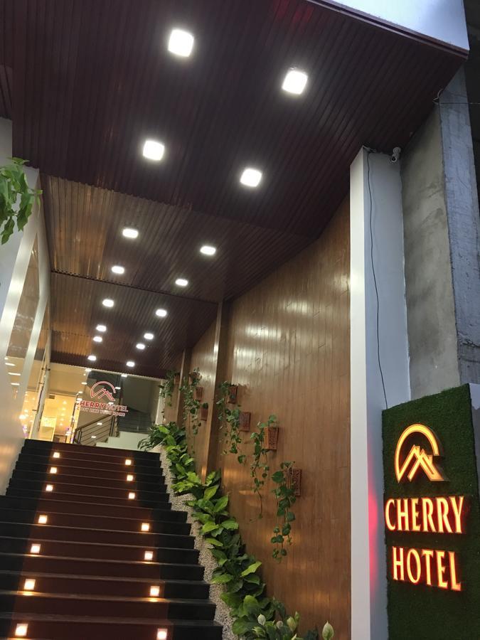 Cherry Hotel Hue Exterior photo